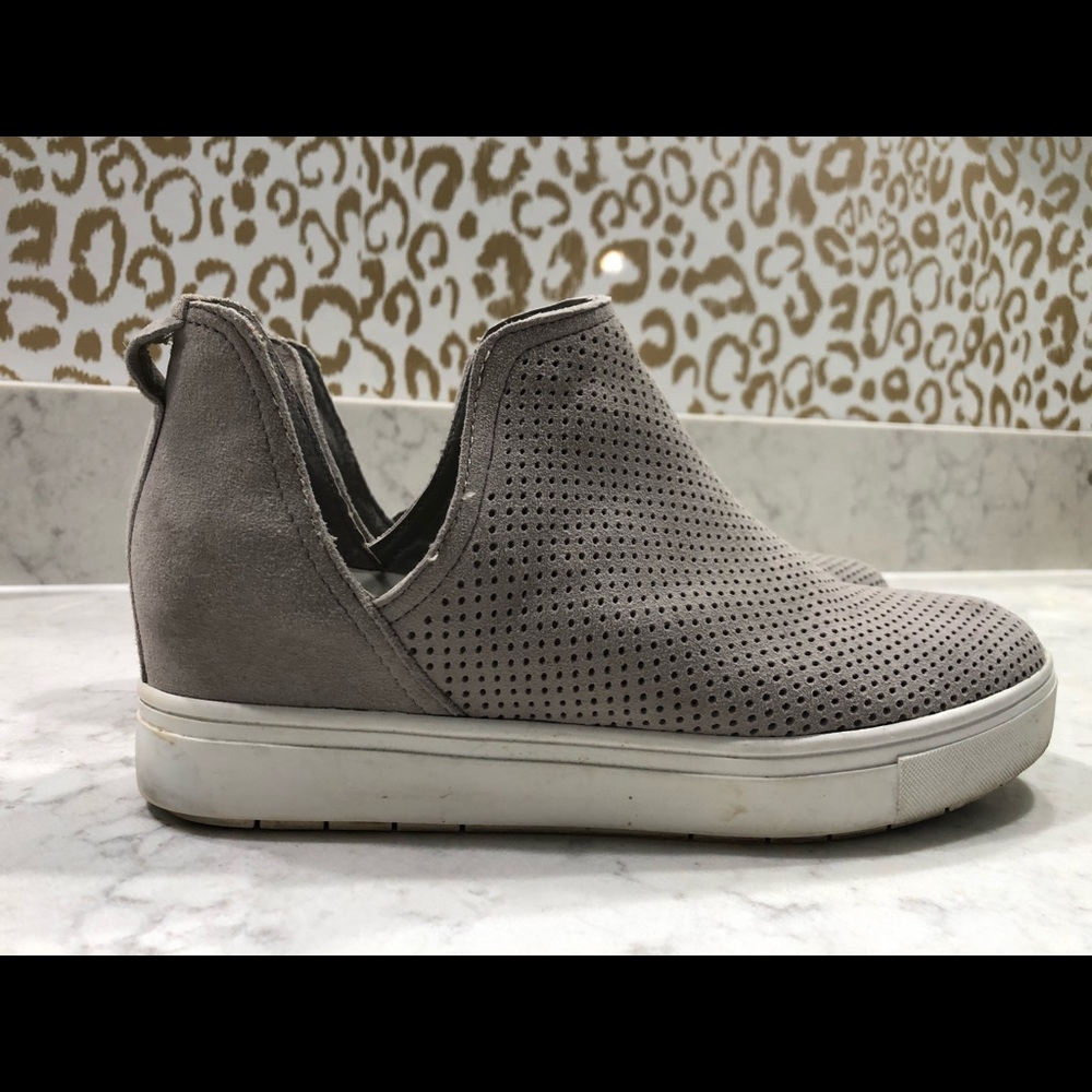 Steven by Steve Madden, Gray Canares